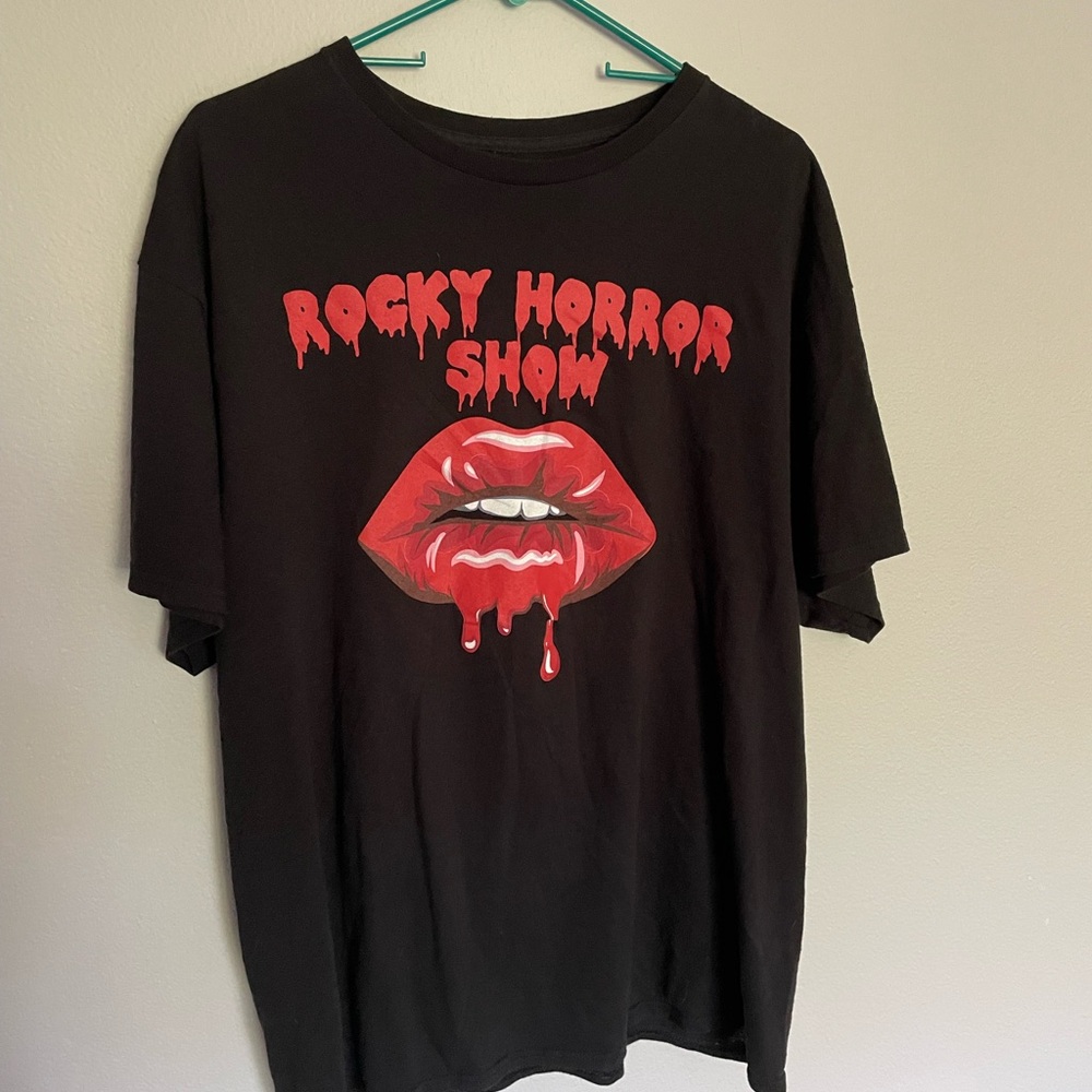 Rocky Horror Show Black T-Shirt with Red Lips Graphic